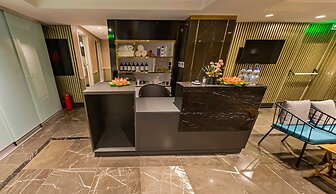 Costera Hotel