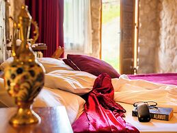 Ala Stone Hotel
