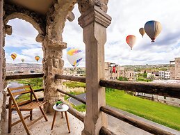 Ala Stone Hotel