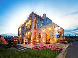 Ala Stone Hotel