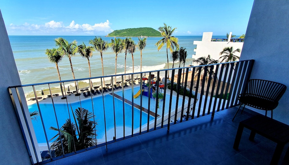 Viaggio Resort Mazatlán
