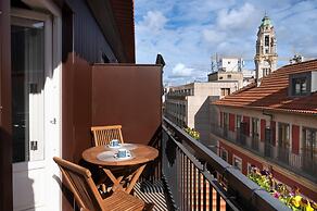 Downtown Prime With Terrace by Vacationy