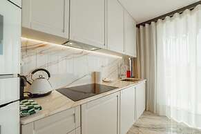 Downtown Penthouse With River View by Vacationy