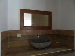 Salty Sea Guesthouse