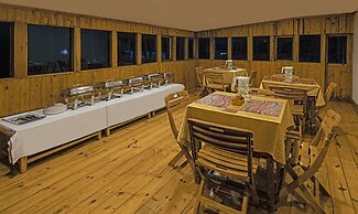 Treebo Omega Stay Inn