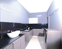 Transit Suites by GrandWest