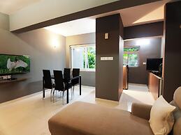 Transit Suites by GrandWest