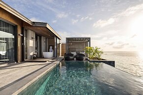 Madifushi Private Island