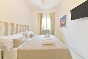Queen Suite