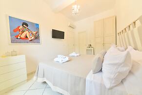 Queen Suite