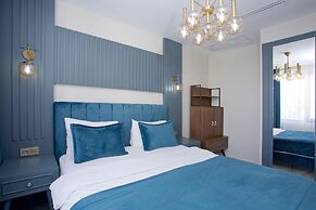 Princely Suites