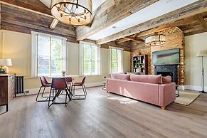 Oak & Poppy Apartments