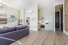 Oak & Poppy Apartments