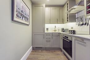 Oak & Poppy Apartments