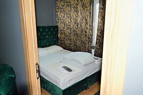 Vip Suit