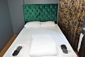 Vip Suit