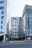 Stunning Views 2BR Apt with Sauna & Best Location