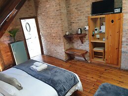 Marrob Lodge