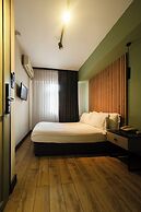 Polek Hotel