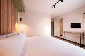 Polek Hotel
