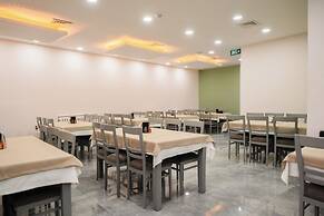 Polek Hotel