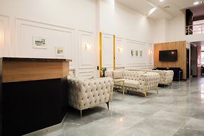 Polek Hotel