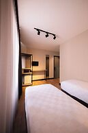 Polek Hotel