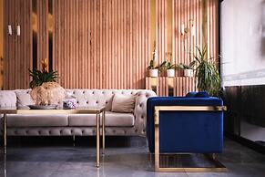 Polek Hotel