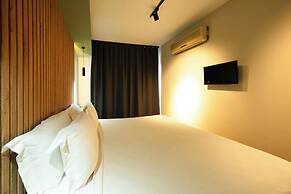 Polek Hotel