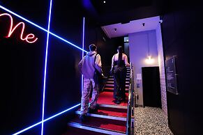 Revolver Glasgow