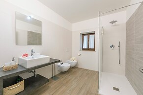 Arco Rocks Apartments
