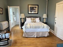 McLean House Bed & Breakfast
