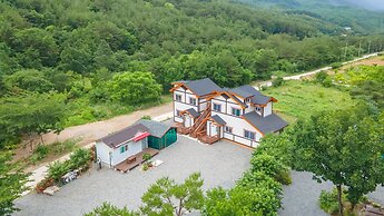 Samcheok Elroi Pension