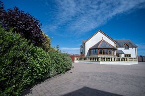 Knights Rest - 4 Bedroom - Princes Gate