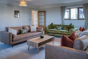 Knights Rest - 4 Bedroom - Princes Gate