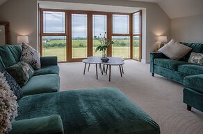 Knights Rest - 4 Bedroom - Princes Gate