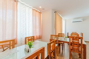 Itsy Hotels Vijaya Comforts, with BAR & restaurant
