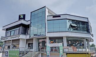 Itsy Hotels Vijaya Comforts, with BAR & restaurant