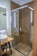 Aelia Mount Suites