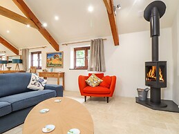 Polurrian House
