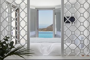 Kamini White I Villa