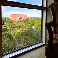 BM HOTEL CITY