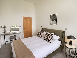 The Kathleen Suite Stone Cross Mansion