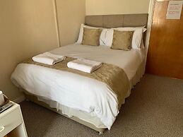 Sharn Bek Hotel