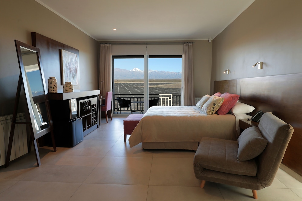 Gaia Lodge