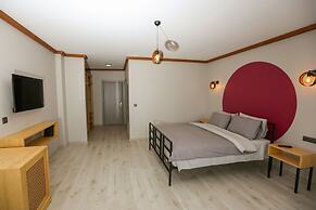 Ispendam Tess Otel