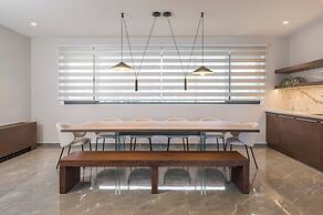 Meliti Luxury Villa