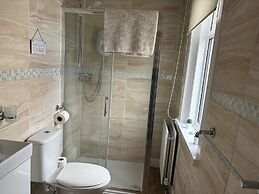 Calm Sea Guesthouse