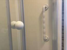 Calm Sea Guesthouse
