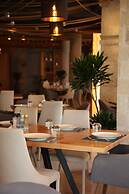 Harbour Hotel